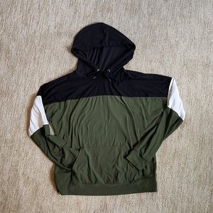 No Boundaries Green Colorblock Hoodie, Size M